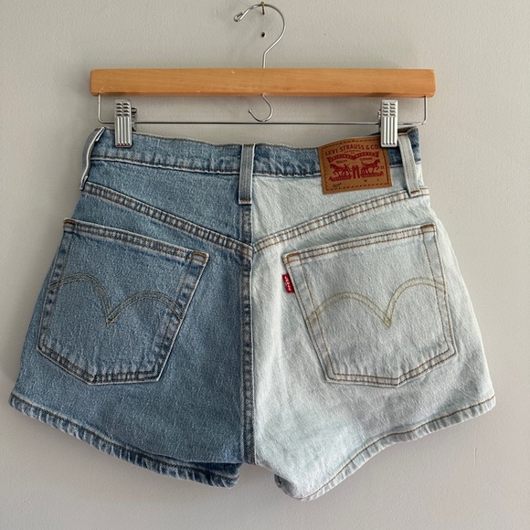 Levi’s 501 Two-Tone Denim Women Shorts High Rise Size 26 - Picture 4 of 8